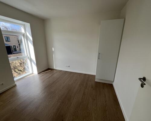 ✨ Lys 2 og 3-værelses lejlighed med altan til leje i attraktivt område 🏡✨