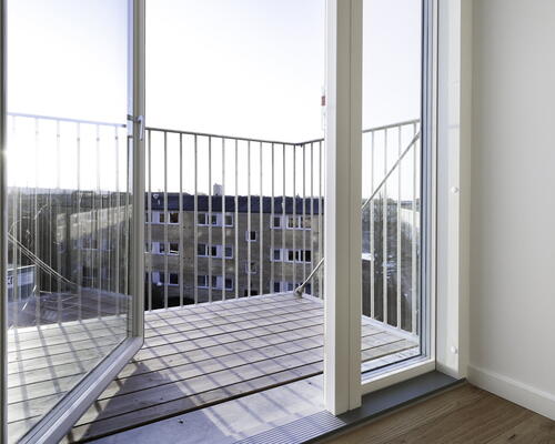 Charmerende 5-værelses lejlighed med to toiletter