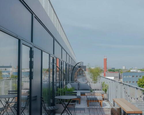 Unik bolig nær centrum med privat tagterrasse!