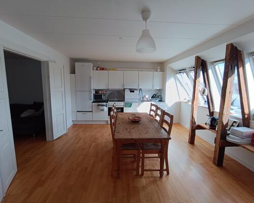 Regulær 4. værelses lejlighed