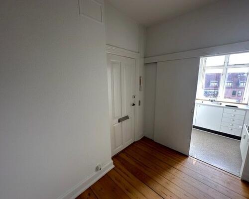 Hyggelig lejlighed, centralt i Odense