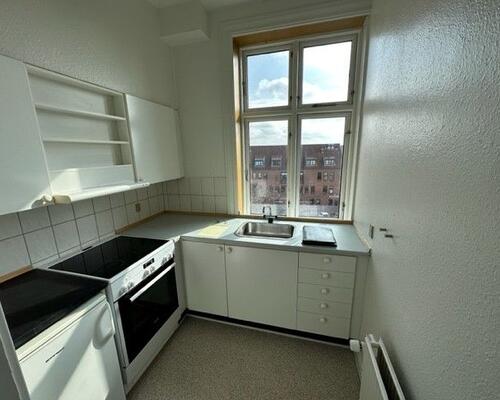 Hyggelig lejlighed, centralt i Odense