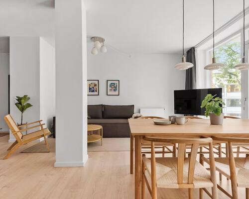 3 værelser / 96 m² / parkeringsplads  