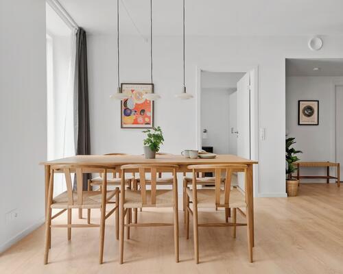 3 værelser / 96 m² / parkeringsplads  