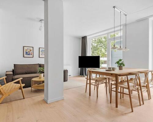 3 værelser / 96 m² / parkeringsplads  