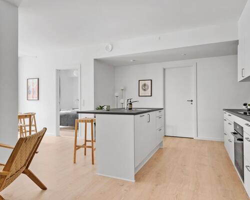 3 værelser / 96 m² / parkeringsplads  