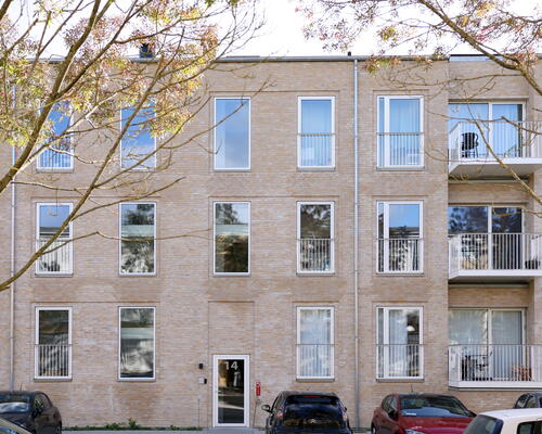 Fløjhusene - Bygning E - Stor og lys 5-værelses lejlighed i høj kvalitet med altan og plads til hele familien