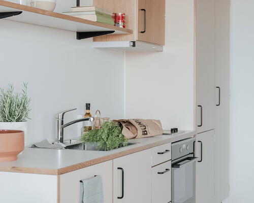 Lyst studio med plads til det hele