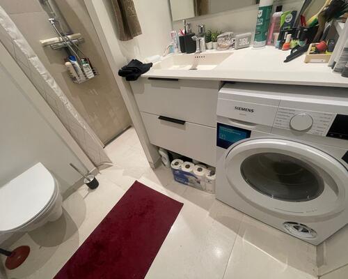 Nyere velindrettet 1-værelses med egen stor terrasse