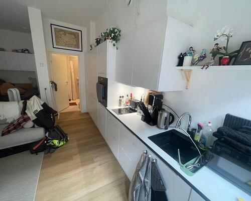 Nyere velindrettet 1-værelses med egen stor terrasse