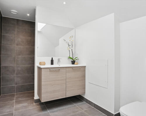 ATTRAKTIV - DELEVENLIG FOR 3 - KONTAKT OS NU FOR EN FREMVISNING