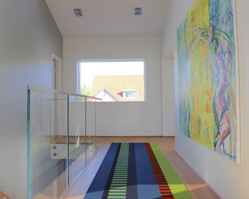 Lækker nyere villa med Bernstorffsparken som nabo