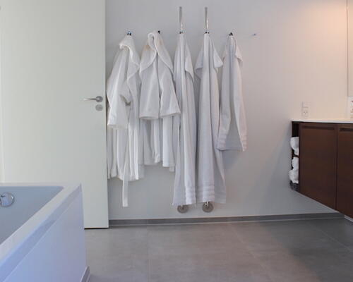 Lækker nyere villa med Bernstorffsparken som nabo