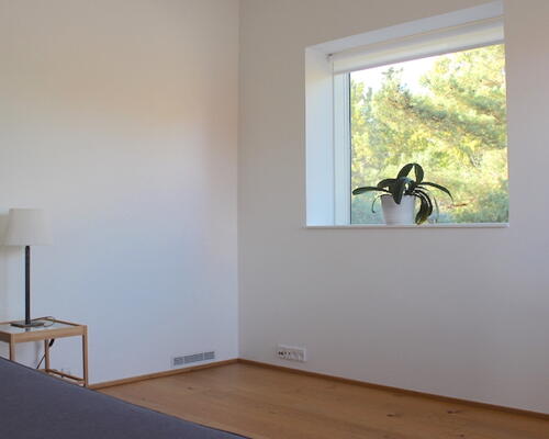 Lækker nyere villa med Bernstorffsparken som nabo