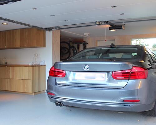 Lækker nyere villa med Bernstorffsparken som nabo