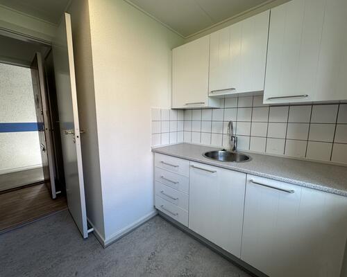 Hyggelig 3-værelses lejlighed i Odense C med have