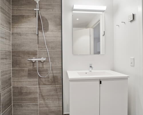 Egedal Stationsby - Dejlig lys 2-vær. lejebolig med hele 2 altaner