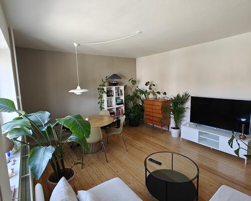 Tæt på Ingerslev Boulevard - dejlig lys 2 værelses lejlighed