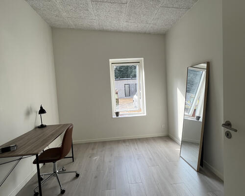 4-VÆRELSES RÆKKEHUS!