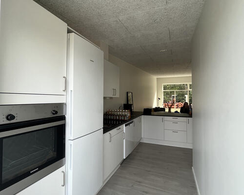 4-VÆRELSES RÆKKEHUS!