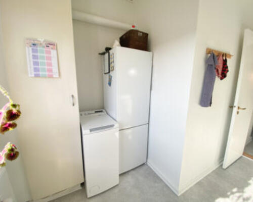 Dejlig og rummelig 2-værelses lejlighed i øgadekvarteret