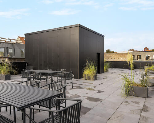 90 KVM BOLIG PÅ 5 SAL MIDT I AARHUS C - INDFLYTNINGSKLAR