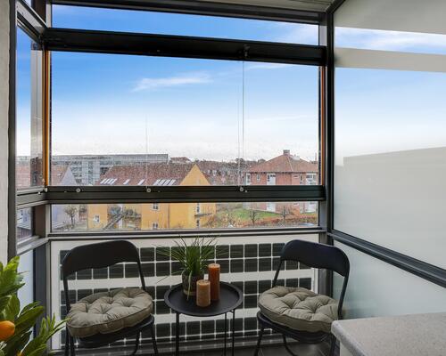 Moderne og centralt placeret