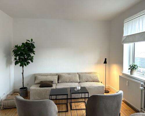 2-værelses lejlighed med god indretning og hyggelig atmosfære- 64 Kvm