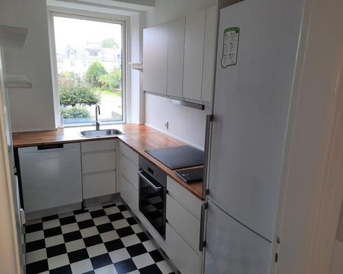 2-værelses lejlighed med god indretning og hyggelig atmosfære- 64 Kvm