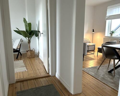 2-værelses lejlighed med god indretning og hyggelig atmosfære- 64 Kvm