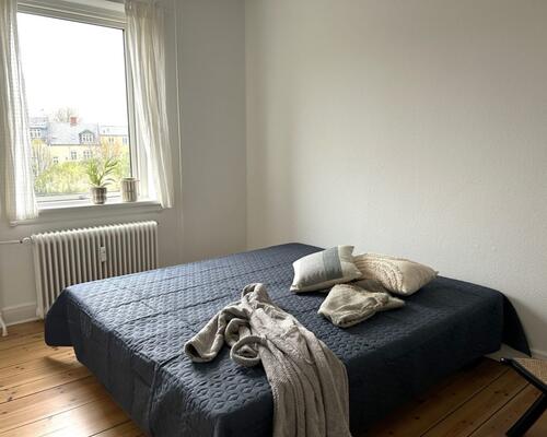 2-værelses lejlighed med god indretning og hyggelig atmosfære- 64 Kvm