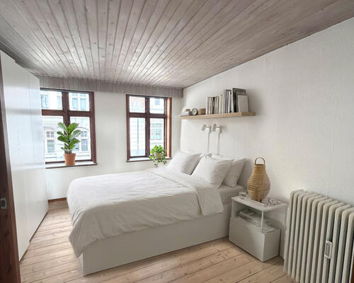 God lys og hyggelig lejlighed i Randers midtby