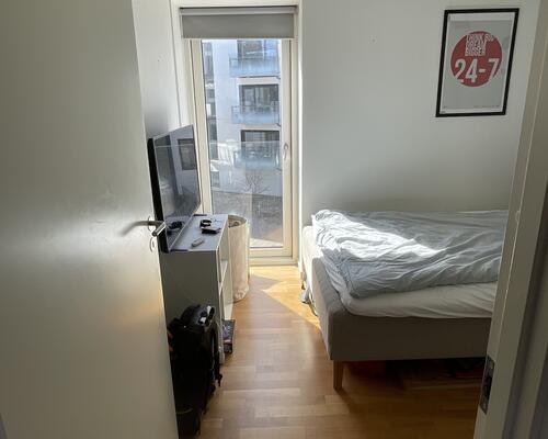 UNIK 4-VÆRELSES MED KØKKEN Ø OG ALTAN MIDT I AARHUS C