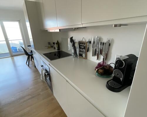 UNIK 4-VÆRELSES MED KØKKEN Ø OG ALTAN MIDT I AARHUS C