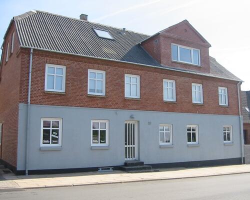 Hovedgaden 32,  st. TH., Løgstrup