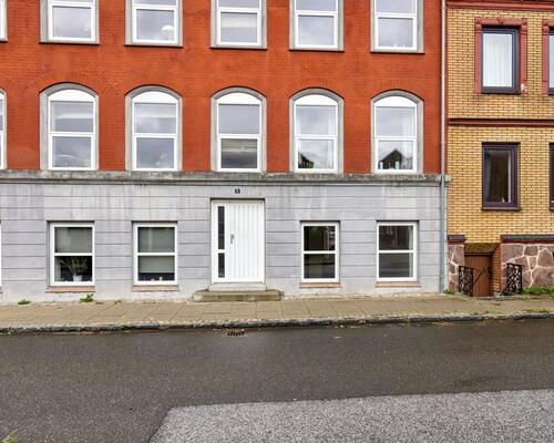 Flot lys og rummelig 2-værelses lejlighed