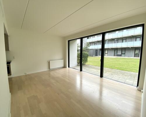 Indbydende 3-værelses lejlighed med terrasse i Odense M