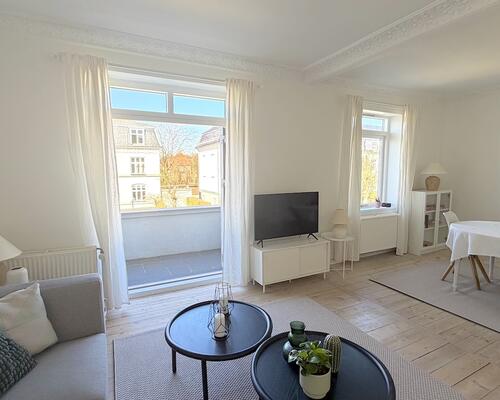 Skøn møbleret lejlighed i Hellerup