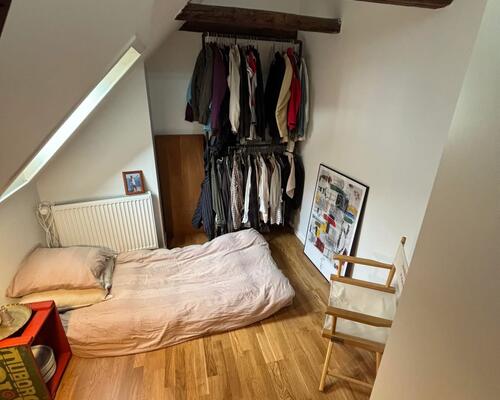 HELT UNIK 4- VÆR LEJLIGHED I 2 PLAN MIDT I AARHUS C