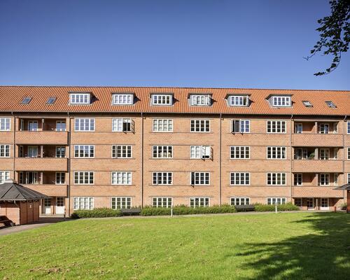 Moderne og prisvenlig lejlighed