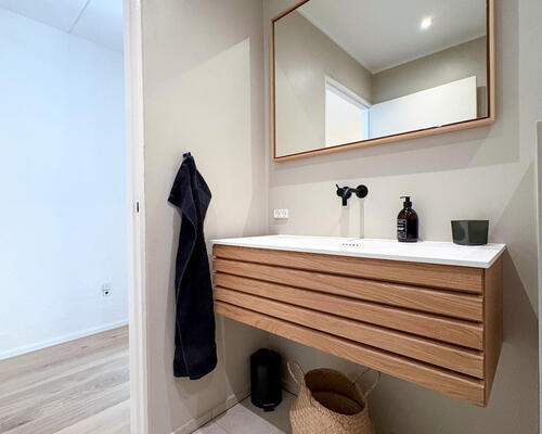 Hyggeligt, nyrenoveret og møbleret byhus i Latinerkvarteret