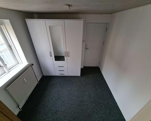 Nyrenoveret 94 m2 stor 3-værelses lejlighed - Straks overtagelse mulig