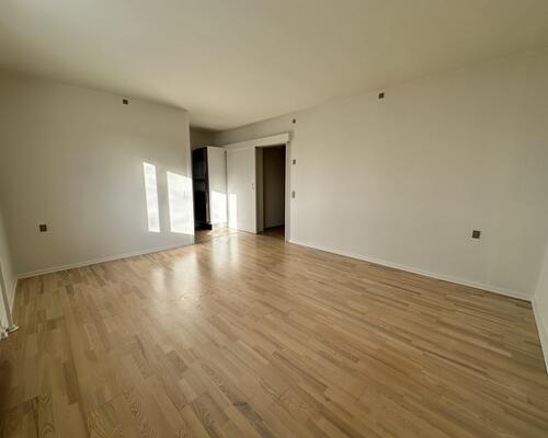 Moderne 2-værelses lejlighed nær Limfjorden i Nørresundby