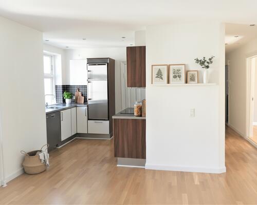 Indbydende lejlighed med moderne køkken i Aalborg Vestby