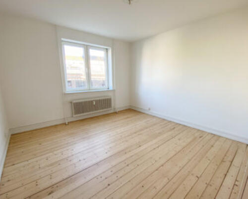 Nyrenoveret 3-værelses lejlighed i Aalborg centrum