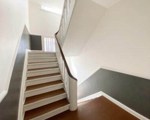 Nyrenoveret 3-værelses lejlighed i Aalborg centrum