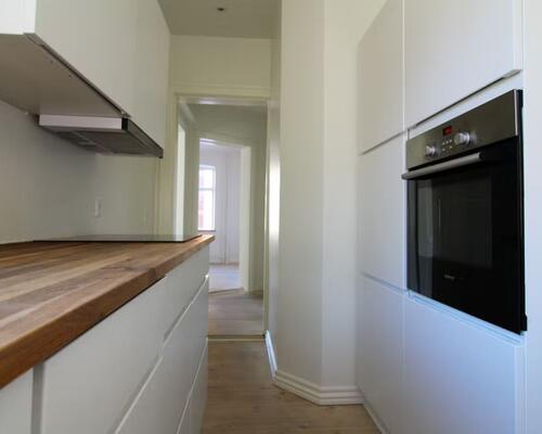 Delevenlig 2 vær. - tæt på Banegården i Randers