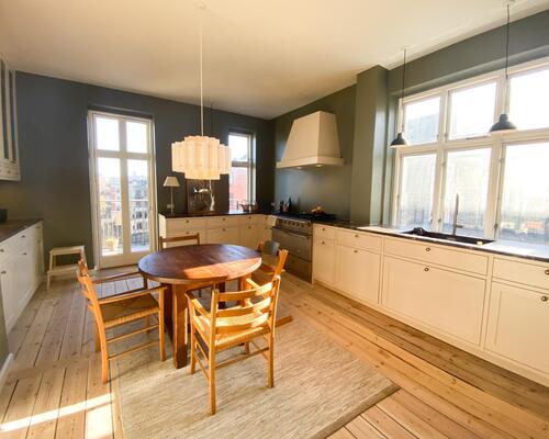 5 værelses lejlighed i Frederiksberg C