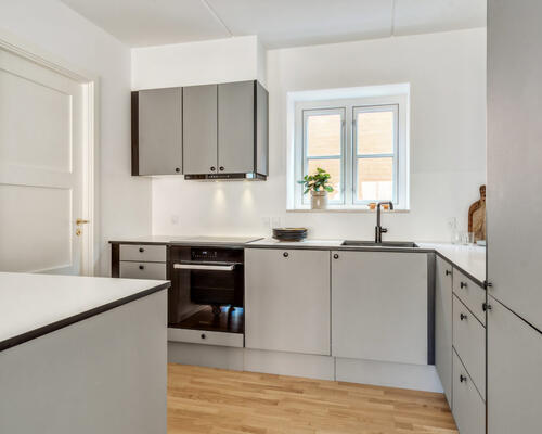 Moderne lejlighed i 2 plan på sublim placering i Odense C – 126 Kvm