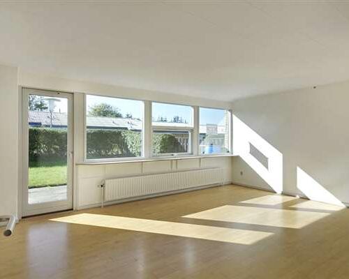 1 værelses hus i Give